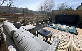 Waternish Apartment